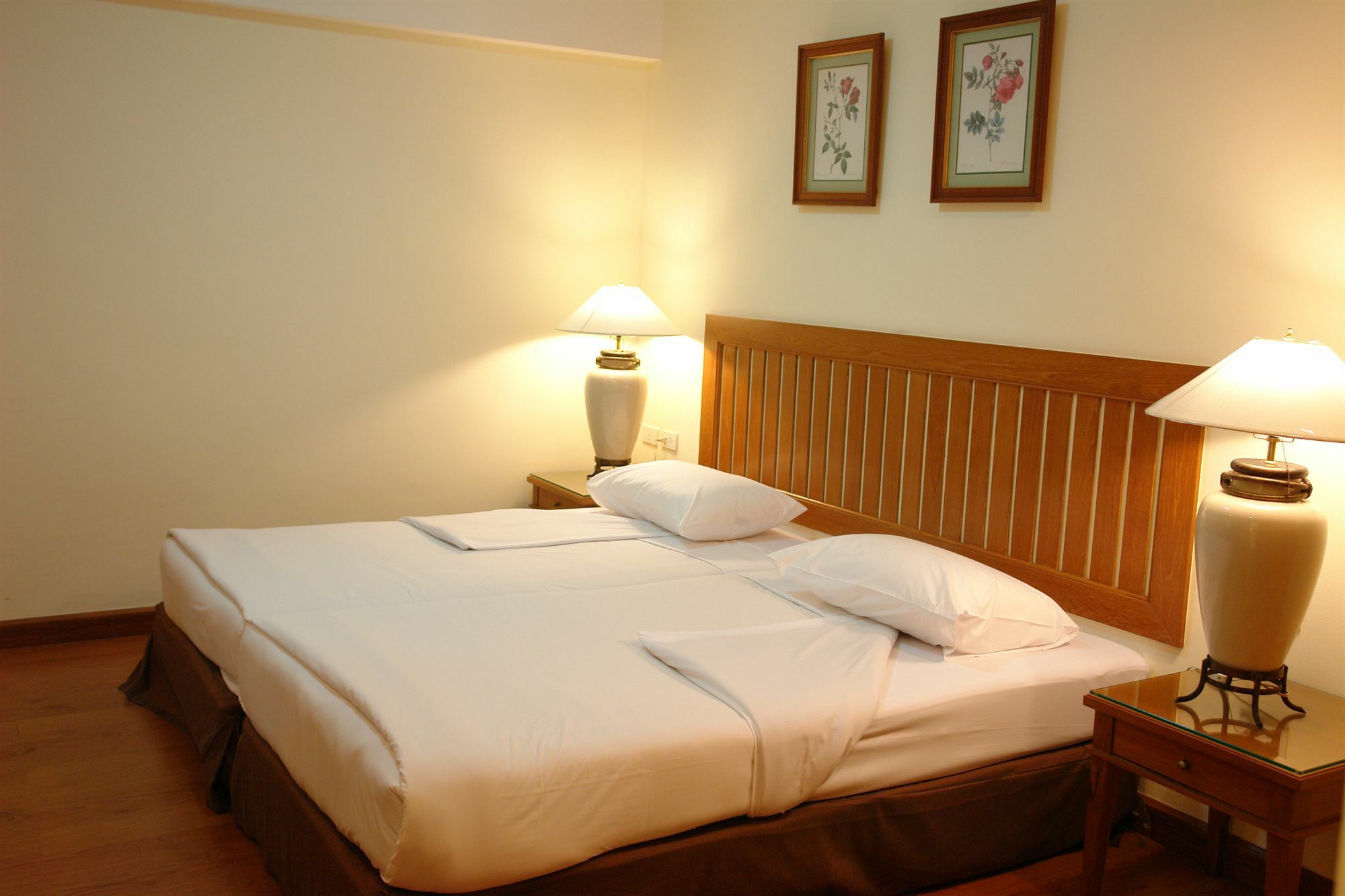 Kameo Grand Hotel & Serviced Apartment, Районг Экстерьер фото