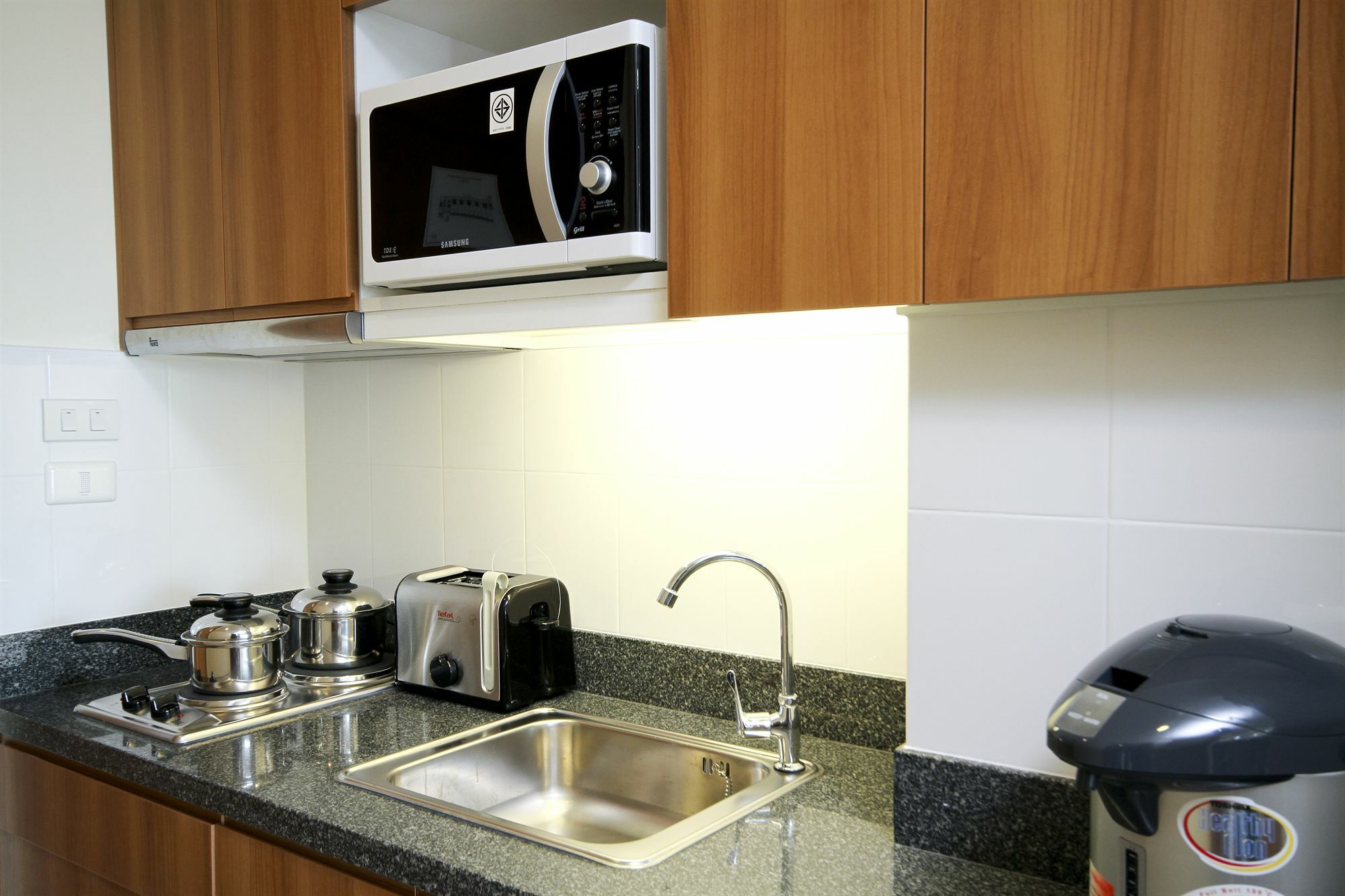 Kameo Grand Hotel & Serviced Apartment, Районг Экстерьер фото